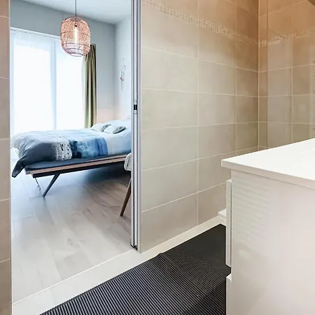 Awesome In With Wifi * Oostende